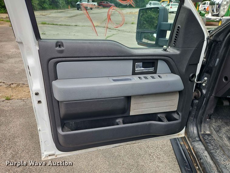 image for item FN5697 2013 Ford F150 Ext. Cab pickup truck