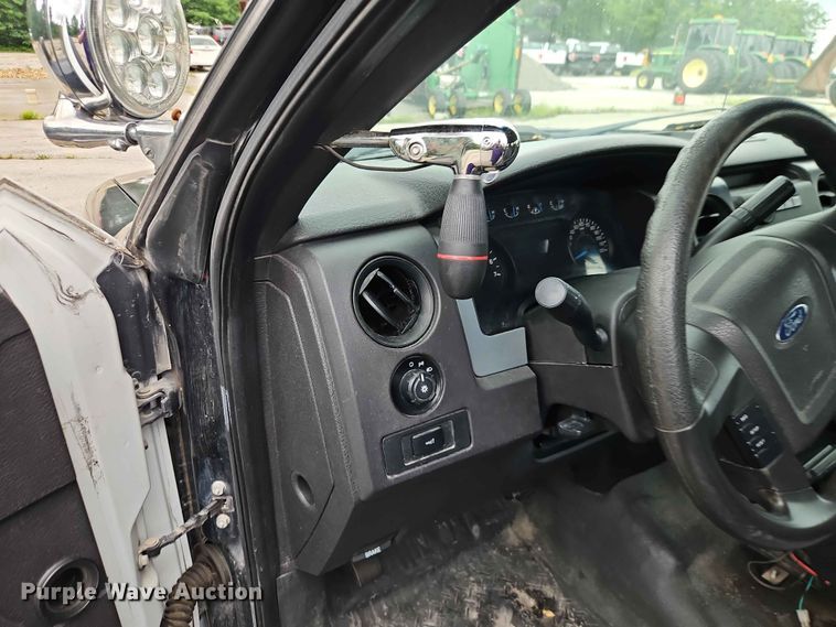 image for item FN5697 2013 Ford F150 Ext. Cab pickup truck