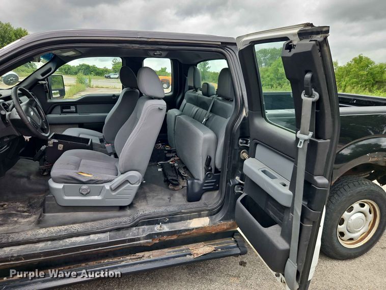 image for item FN5697 2013 Ford F150 Ext. Cab pickup truck