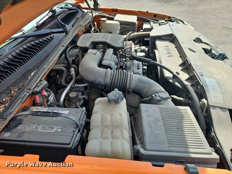 image for item FN5700 2004 Chevrolet Silverado 2500HD pickup truck