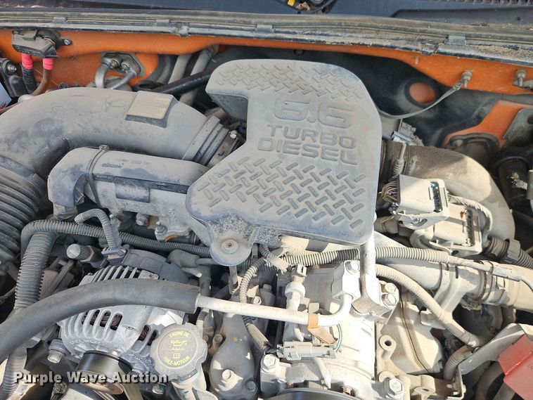 image for item FN5700 2004 Chevrolet Silverado 2500HD pickup truck