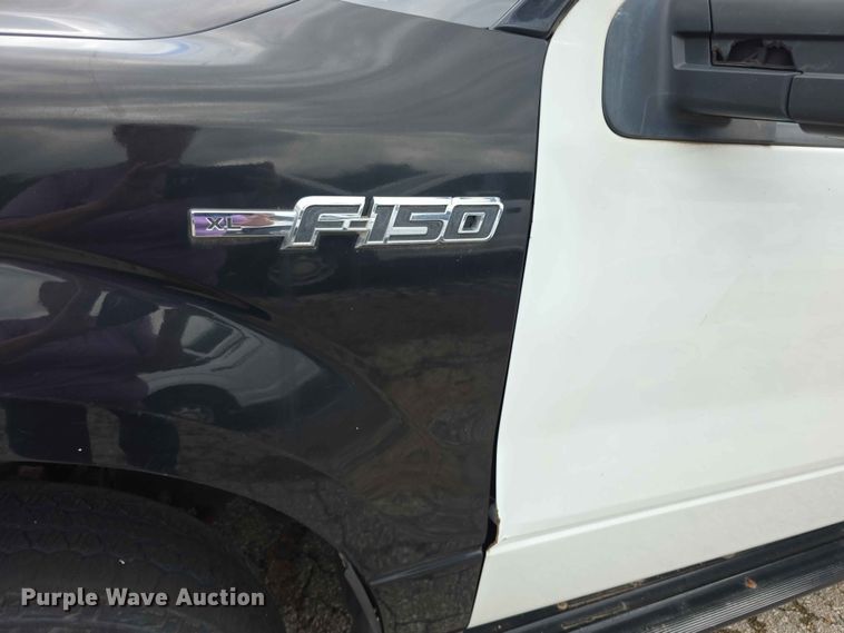 image for item FN5702 2013 Ford F150 XL Ext. Cab pickup truck