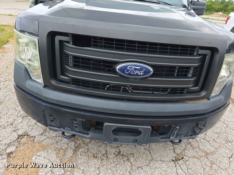 image for item FN5702 2013 Ford F150 XL Ext. Cab pickup truck