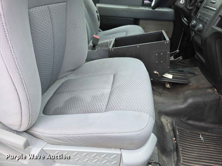 image for item FN5702 2013 Ford F150 XL Ext. Cab pickup truck