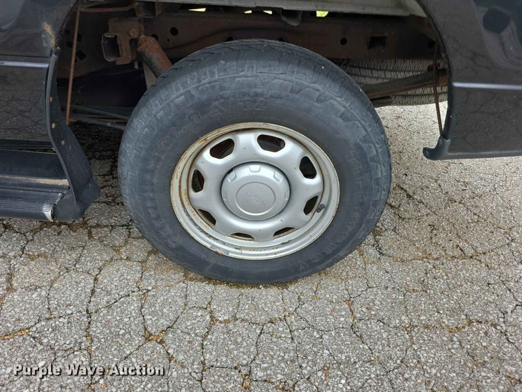 image for item FN5702 2013 Ford F150 XL Ext. Cab pickup truck