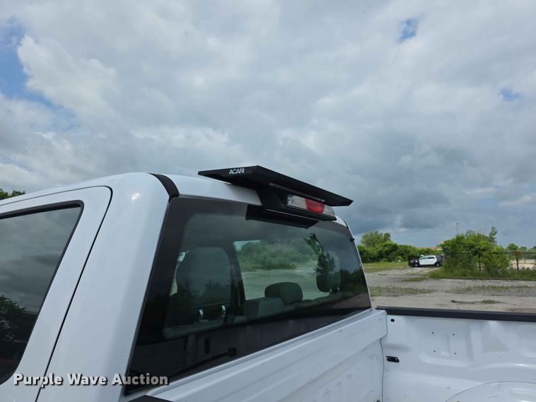 image for item FN5704 2016 Ford F150 XL Crew Cab pickup truck