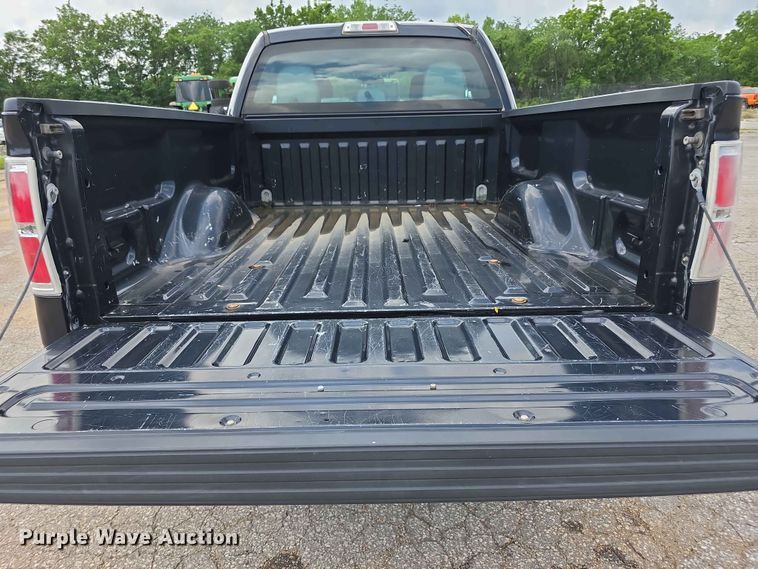 image for item FN5706 2013 Ford F150 XL Ext. Cab pickup truck