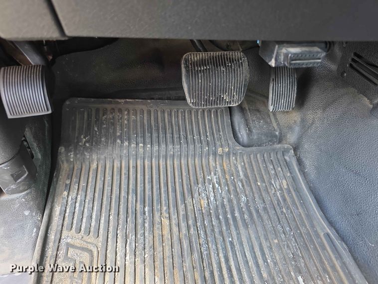 image for item FN5706 2013 Ford F150 XL Ext. Cab pickup truck