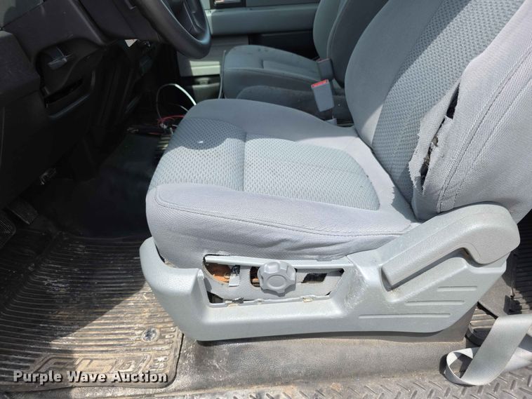 image for item FN5706 2013 Ford F150 XL Ext. Cab pickup truck