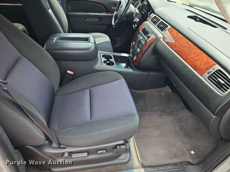 image for item FN5711 2011 Chevrolet Tahoe SUV