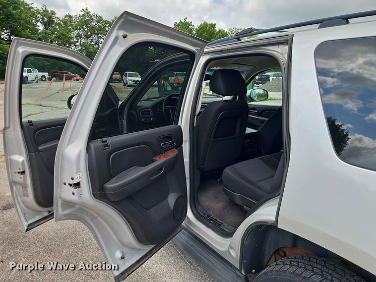 image for item FN5711 2011 Chevrolet Tahoe SUV