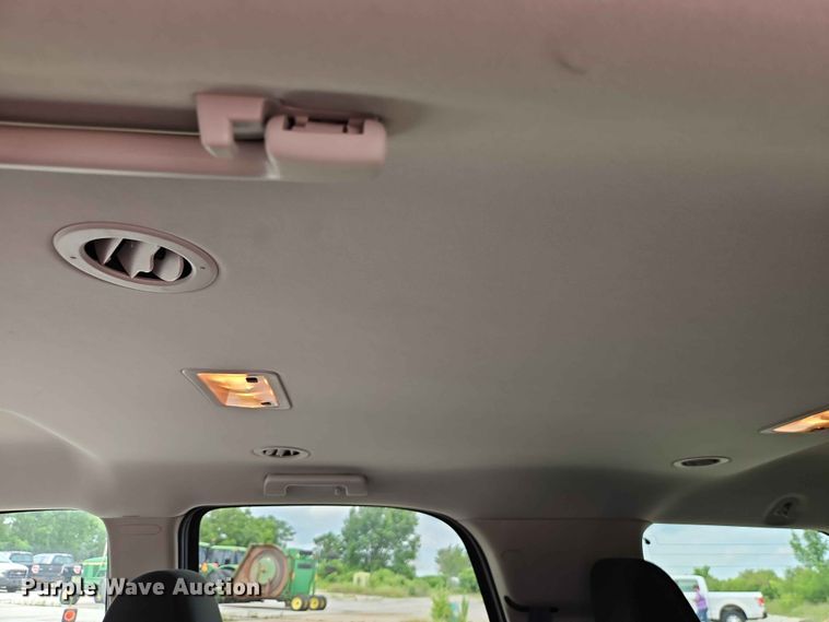 image for item FN5711 2011 Chevrolet Tahoe SUV