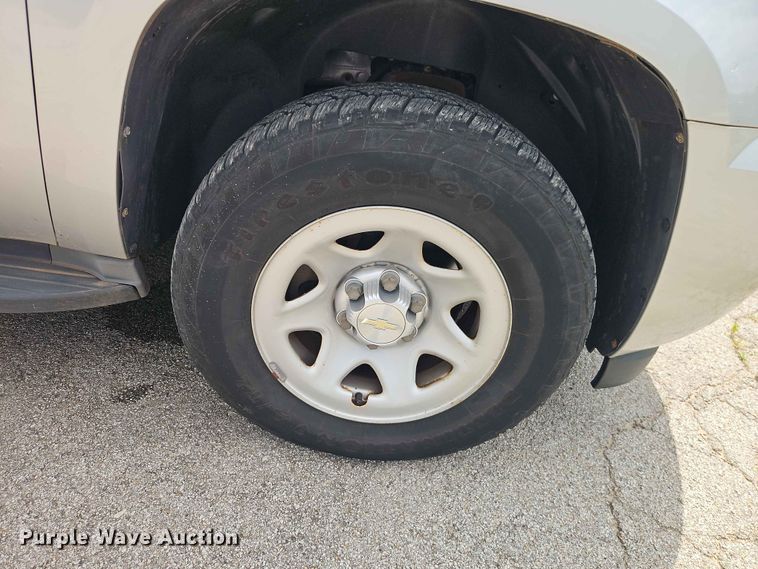 image for item FN5711 2011 Chevrolet Tahoe SUV