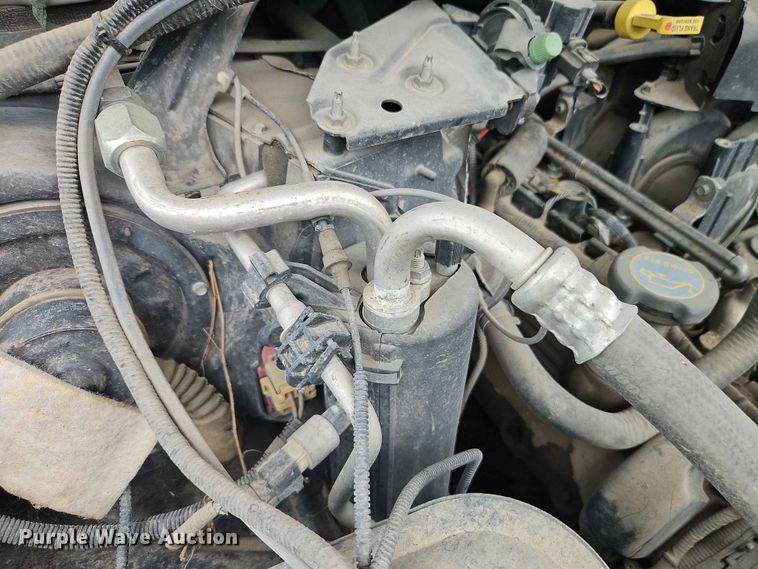 image for item FN5715 2003 Ford F250 Super Duty Crew Cab pickup truck