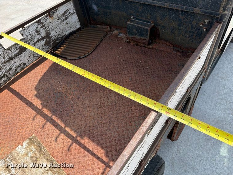 image for item NA9497 Cushman Haulster utility vehicle