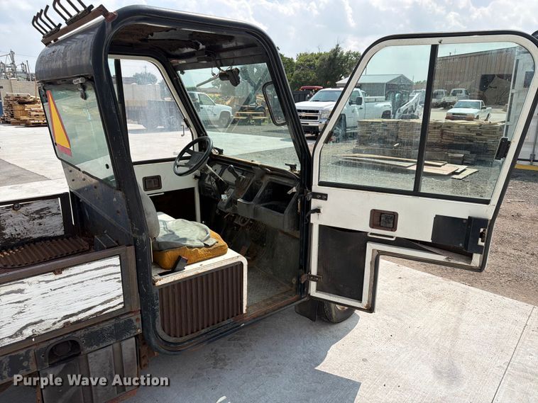 image for item NA9497 Cushman Haulster utility vehicle