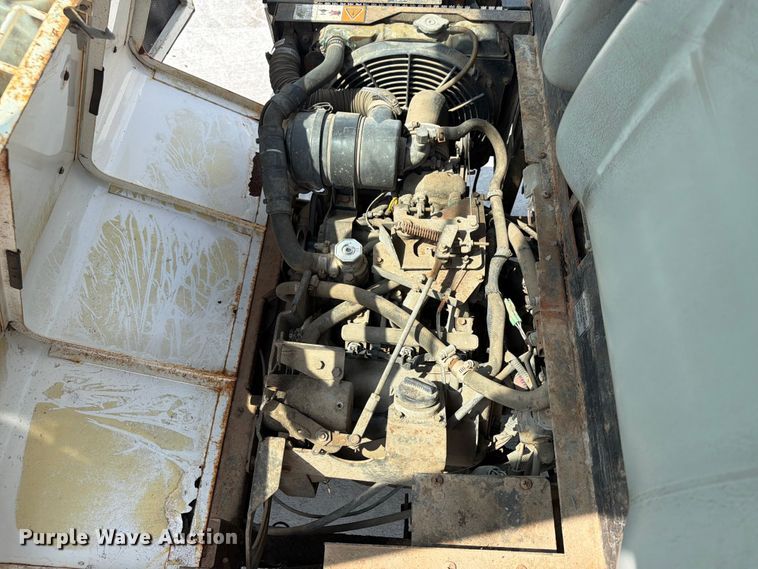 image for item NA9497 Cushman Haulster utility vehicle
