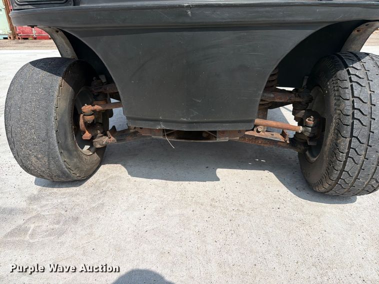 image for item NA9497 Cushman Haulster utility vehicle