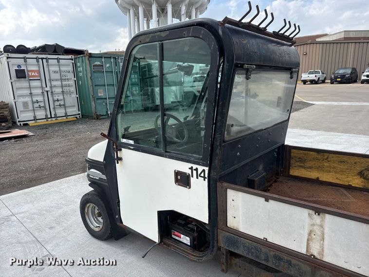 image for item NA9498 Cushman Haulster utility vehicle