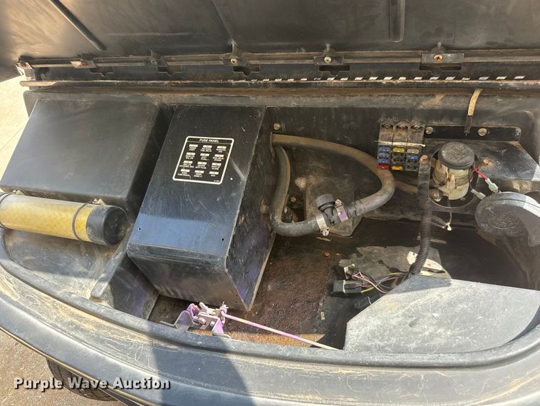 image for item NA9498 Cushman Haulster utility vehicle