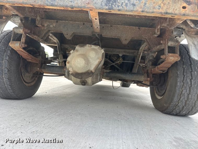 image for item NA9498 Cushman Haulster utility vehicle