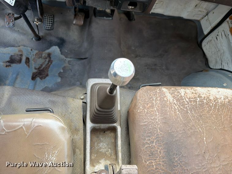 image for item NA9499 1993 Daihatsu Hijet mini truck