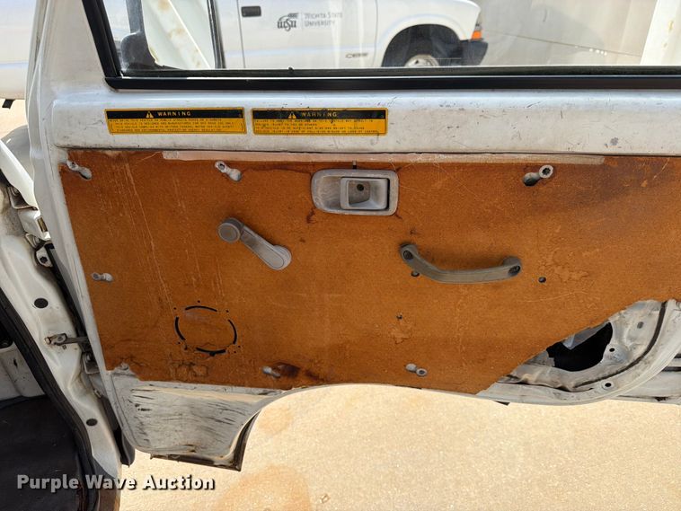 image for item NA9499 1993 Daihatsu Hijet mini truck
