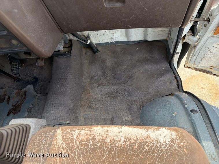 image for item NA9499 1993 Daihatsu Hijet mini truck