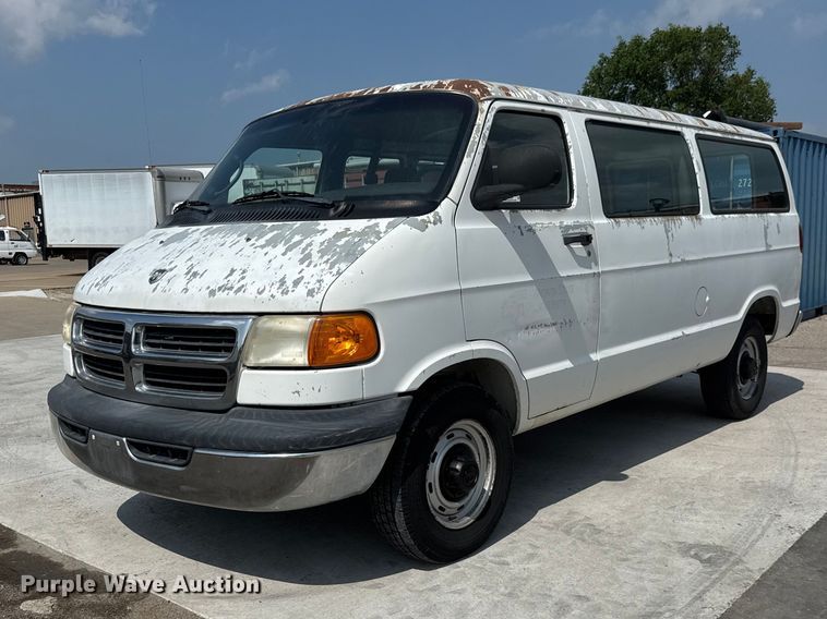 image for item NA9500 2002 Dodge Ram Wagon B2500 van