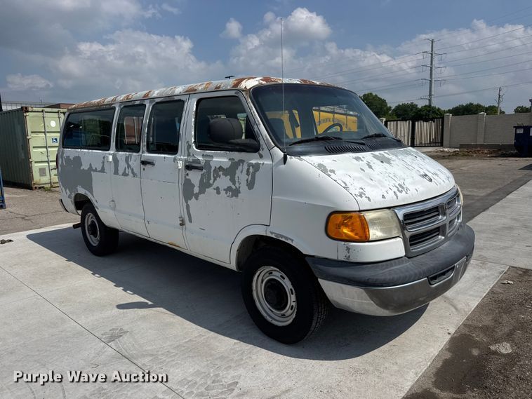 image for item NA9500 2002 Dodge Ram Wagon B2500 van
