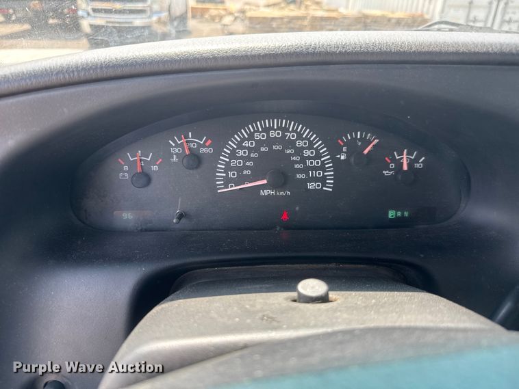 image for item NA9500 2002 Dodge Ram Wagon B2500 van