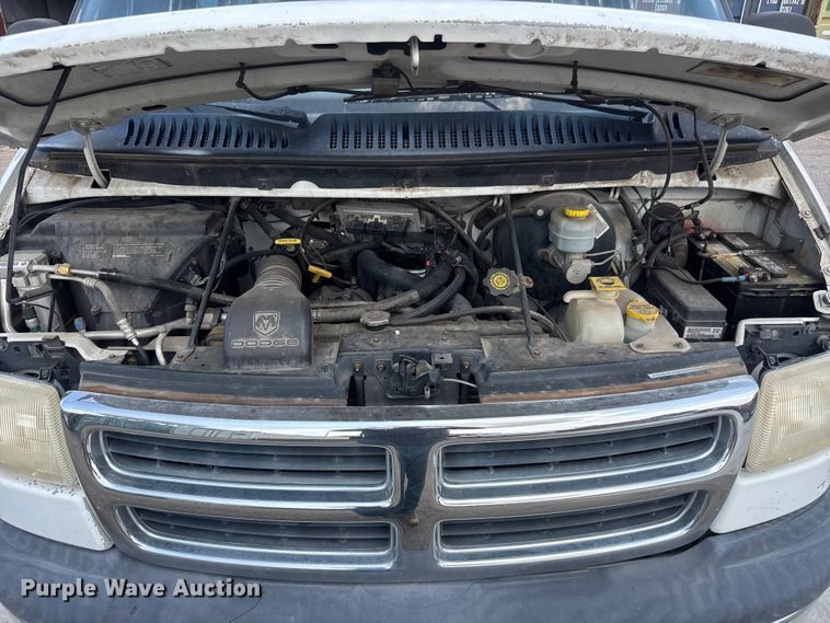 image for item NA9500 2002 Dodge Ram Wagon B2500 van