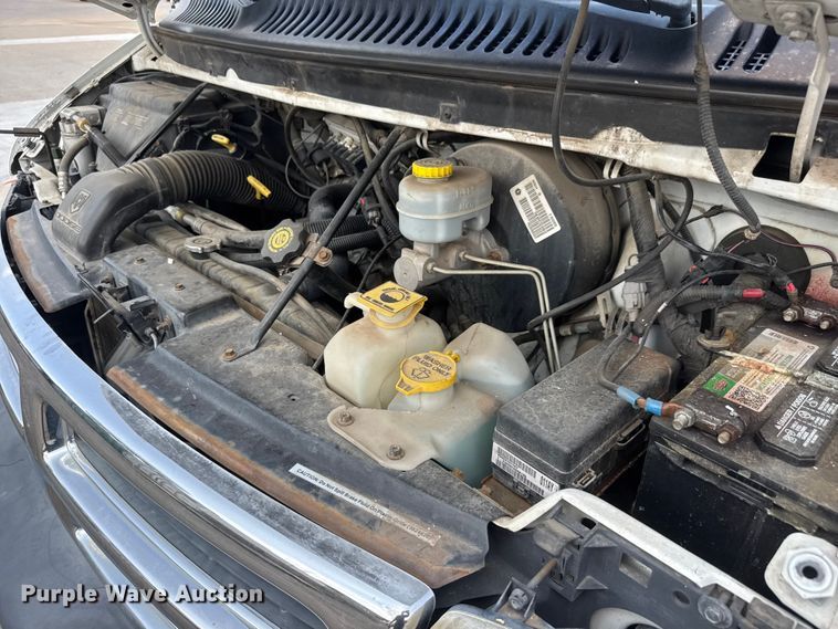 image for item NA9500 2002 Dodge Ram Wagon B2500 van