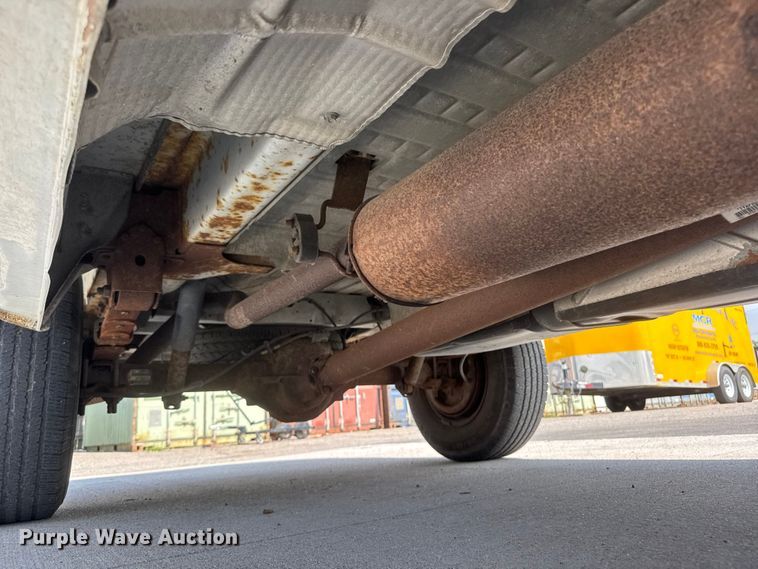 image for item NA9500 2002 Dodge Ram Wagon B2500 van