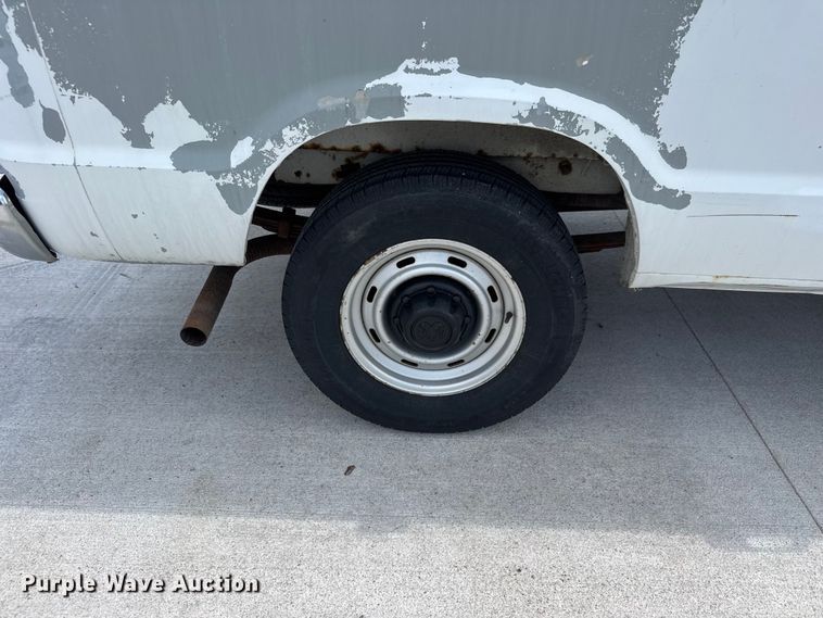 image for item NA9500 2002 Dodge Ram Wagon B2500 van