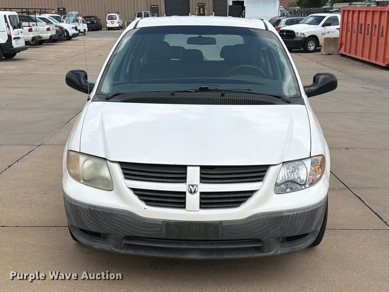 image for item NA9501 2006 Dodge Caravan van