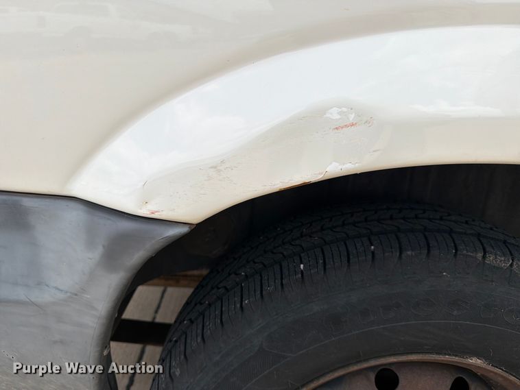 image for item NA9501 2006 Dodge Caravan van