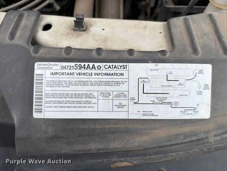 image for item NA9501 2006 Dodge Caravan van