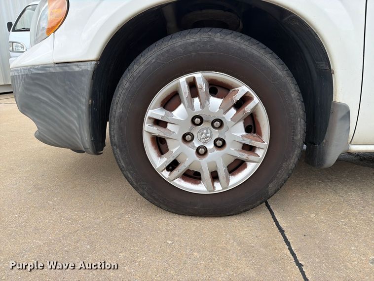 image for item NA9501 2006 Dodge Caravan van
