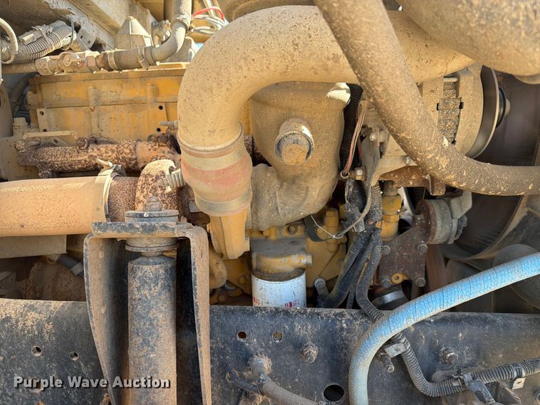 image for item NA9543 2002 Chevrolet B7 school bus