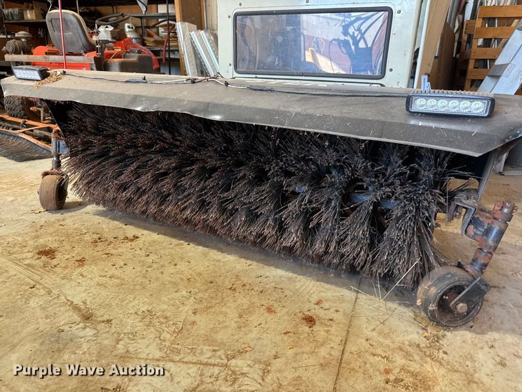 image for item NA9545 Grasshopper 930D2 ZTR lawn mower