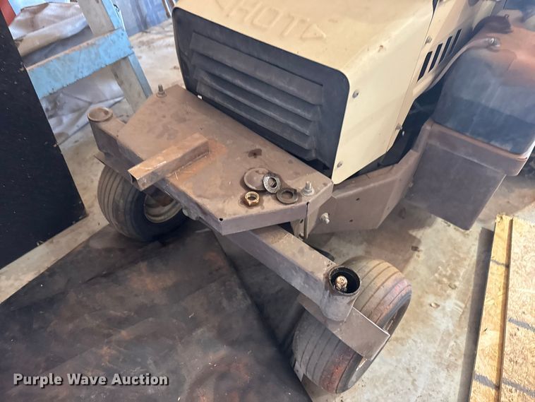 image for item NA9545 Grasshopper 930D2 ZTR lawn mower