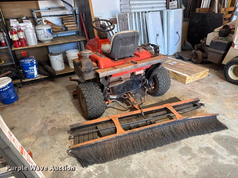 image for item NA9546 Smithco Super Star 42-000-F bunker rake
