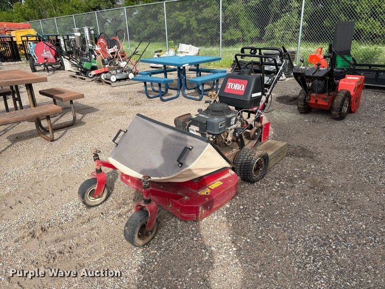 Toro Proline push mower