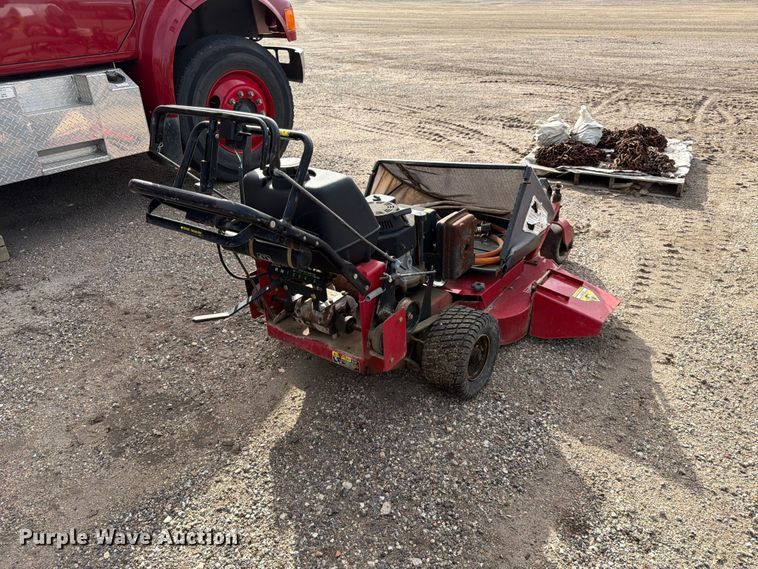 image for item NF9775 Toro Proline push mower