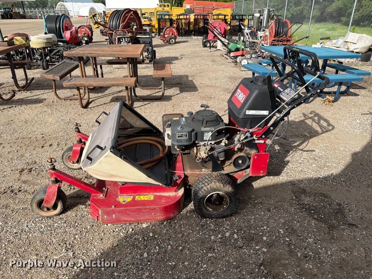 image for item NF9775 Toro Proline push mower