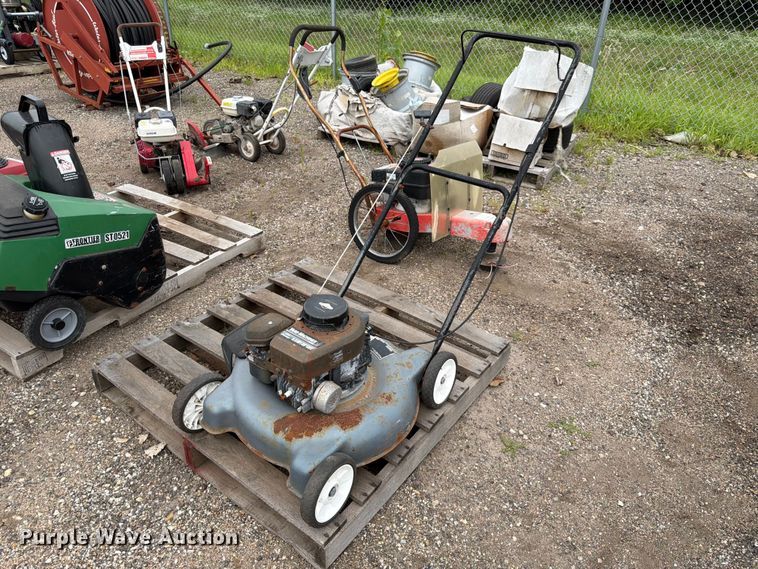 image for item NF9778 Yard tools