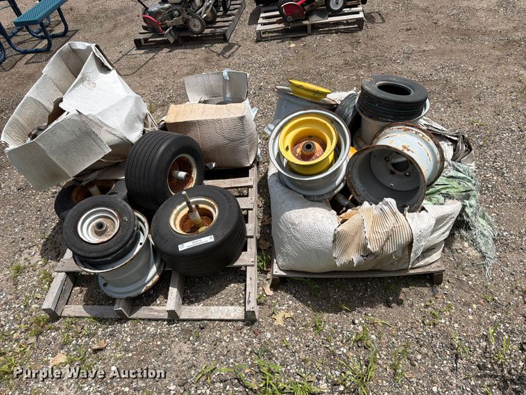 image for item NF9780 Lawn mower tires and wheels