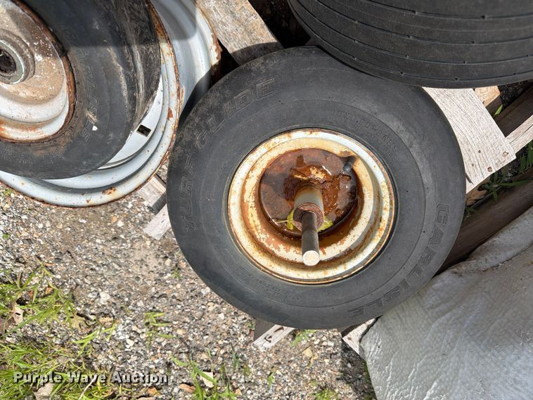 image for item NF9780 Lawn mower tires and wheels