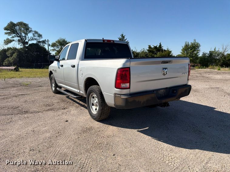 image for item NJ9051 2014 RAM 1500 Crew Cab pickup truck